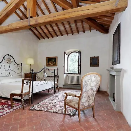 Apartment Sleeps 4 Pool Wifi