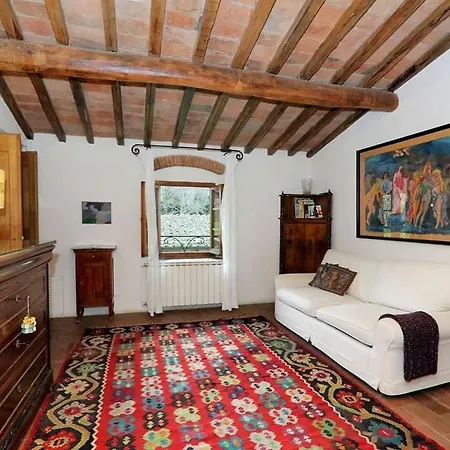 Apartment Sleeps 4 Pool Wifi