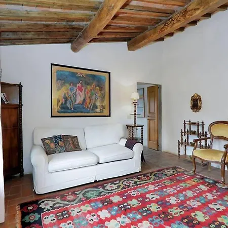 Sleeps 4 Pool Wifi * Calzaiolo